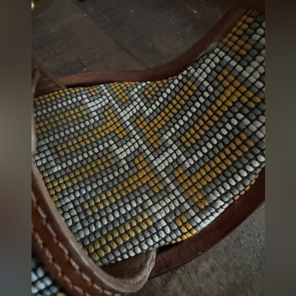 EUC Tory Burch Florian Aztec leather Sandal size 7 - Picture 11 of 14